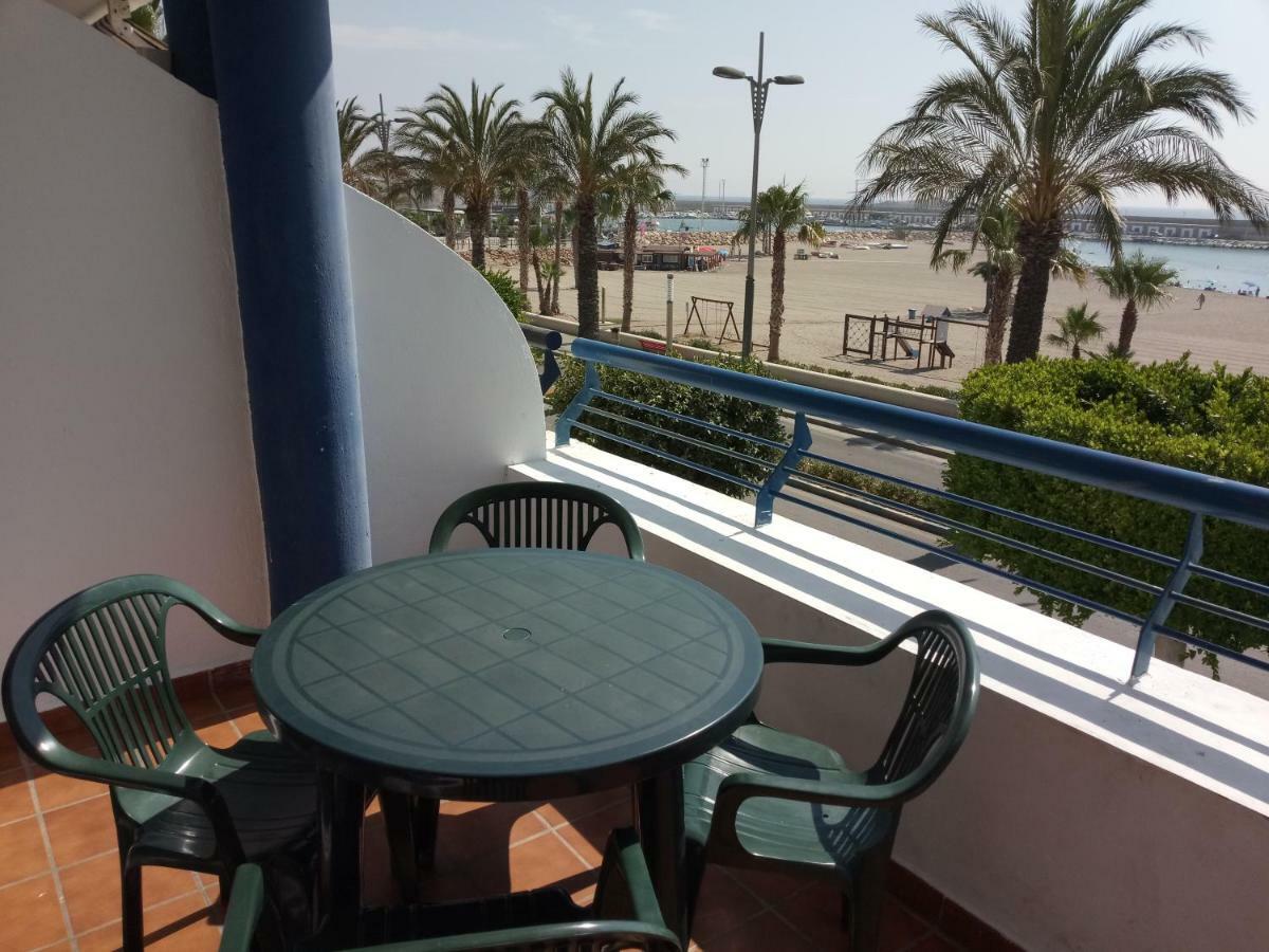 Primerisima Linea De Playa Apartment